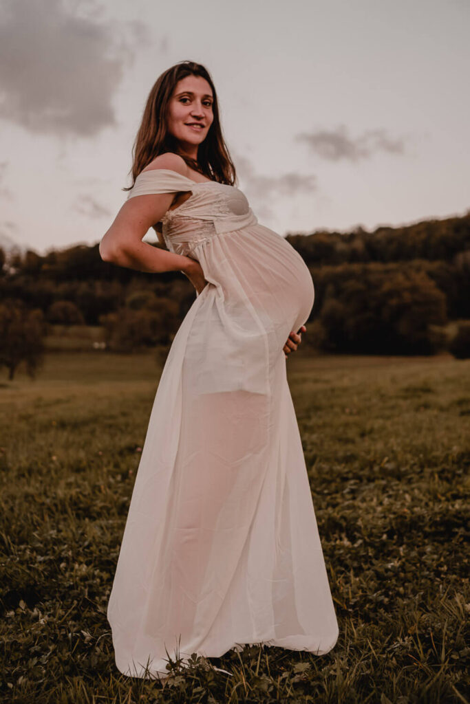 Schwangerschaftsshooting und Babybauchfotografie Schopfheim