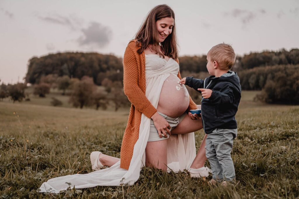 Schwangerschaftsshooting und Babybauchfotografie Schopfheim